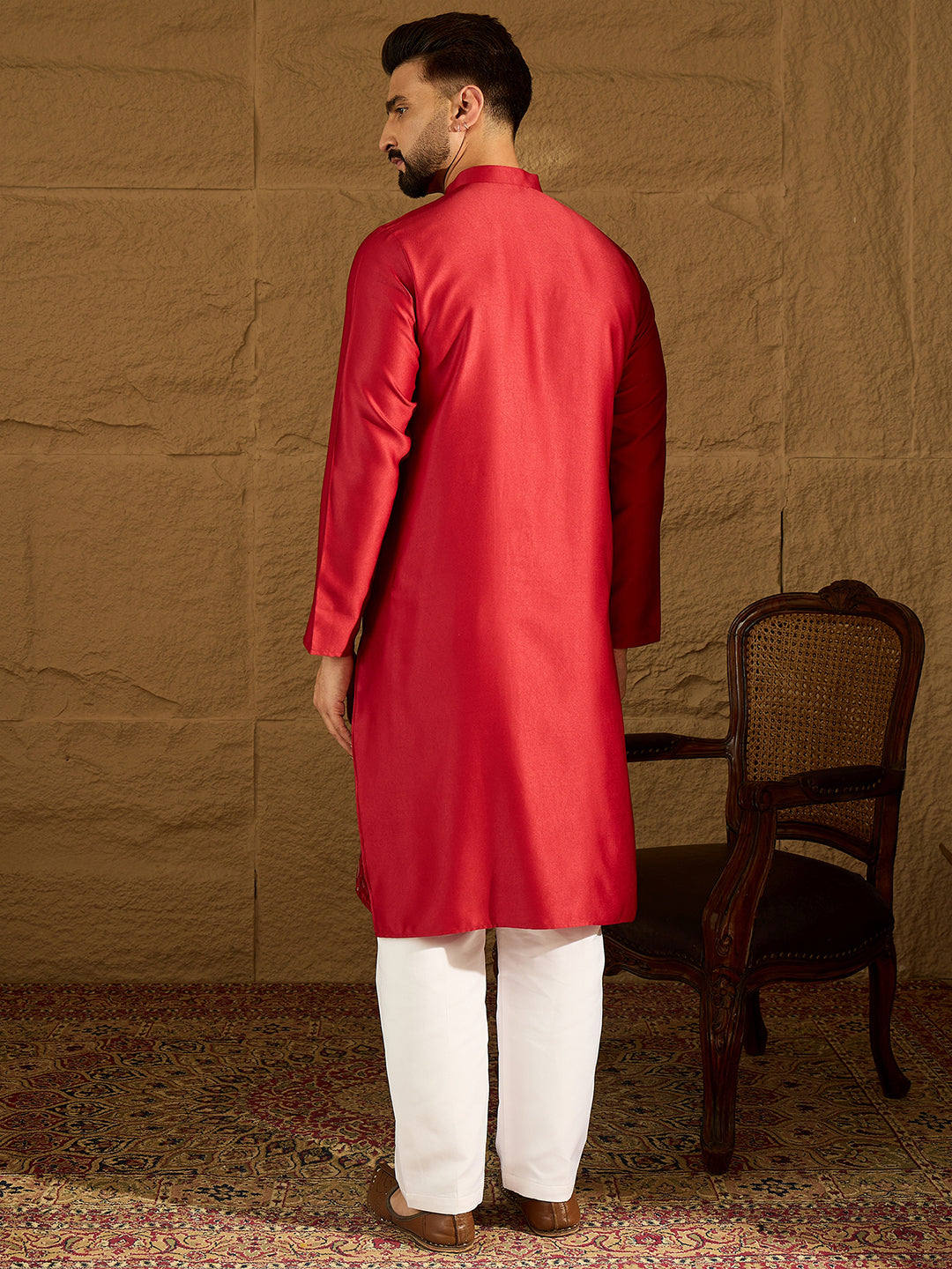 Color_Maroon