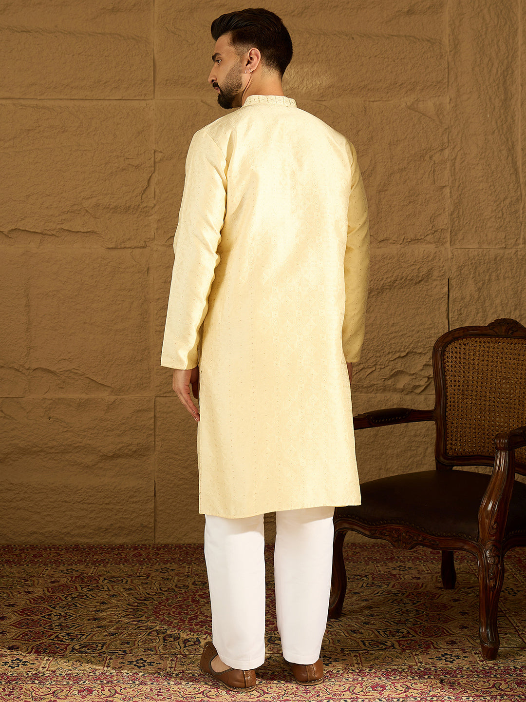 Color_Beige