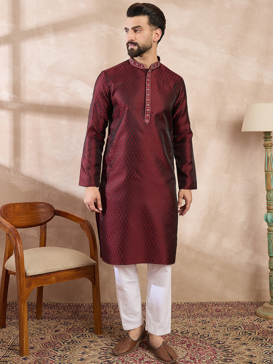 Color_Maroon