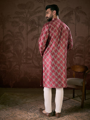 Color_Maroon