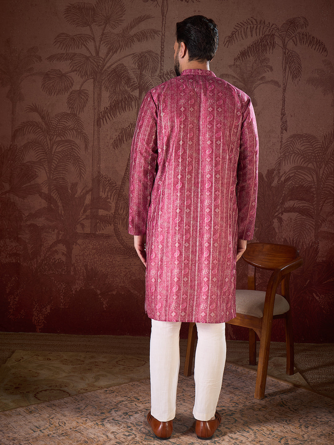 Color_Maroon