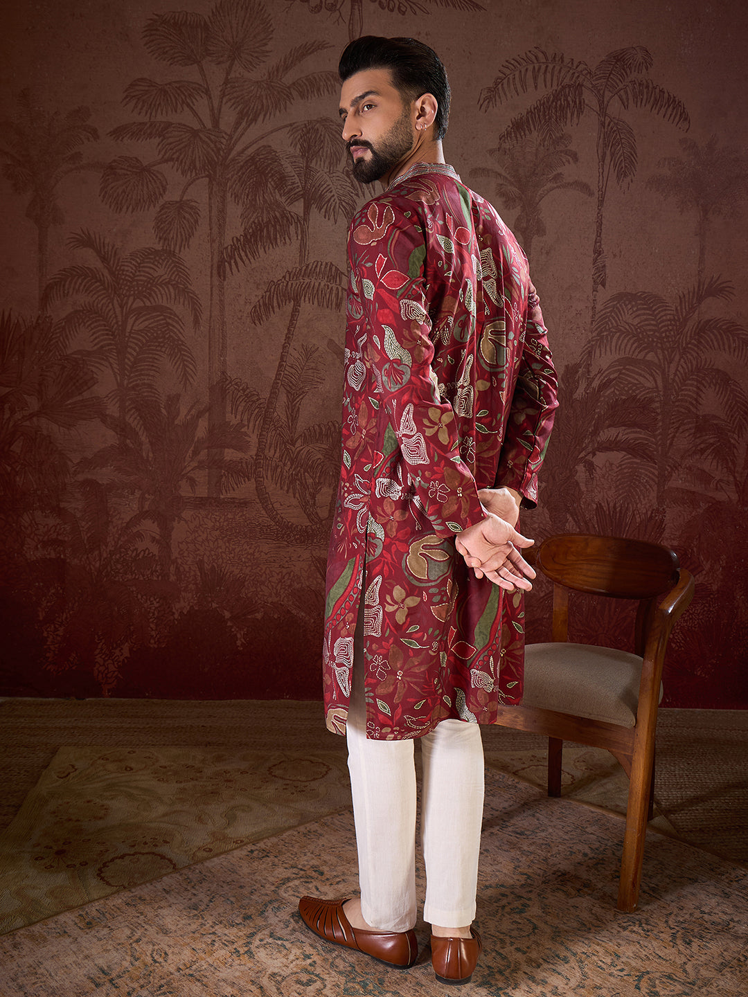 Color_Maroon