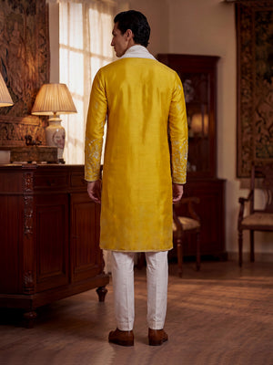 Color_Yellow