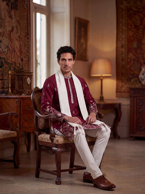 Color_Maroon