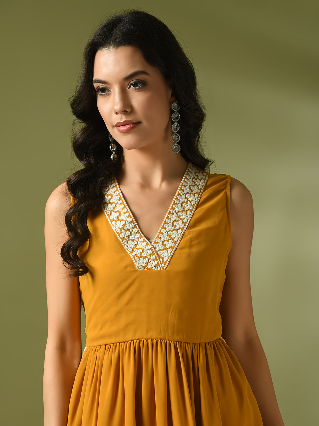 Women's  Yellow Solid Georgette Anarkali Party Kurta Sets