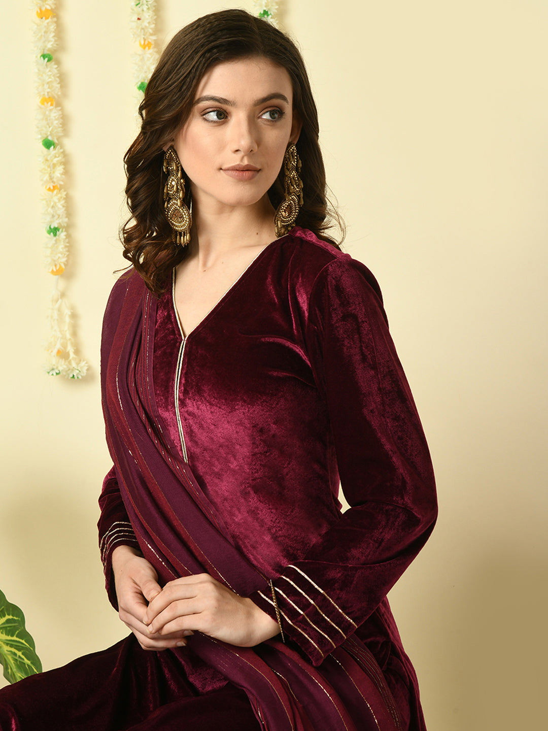 Color_Maroon
