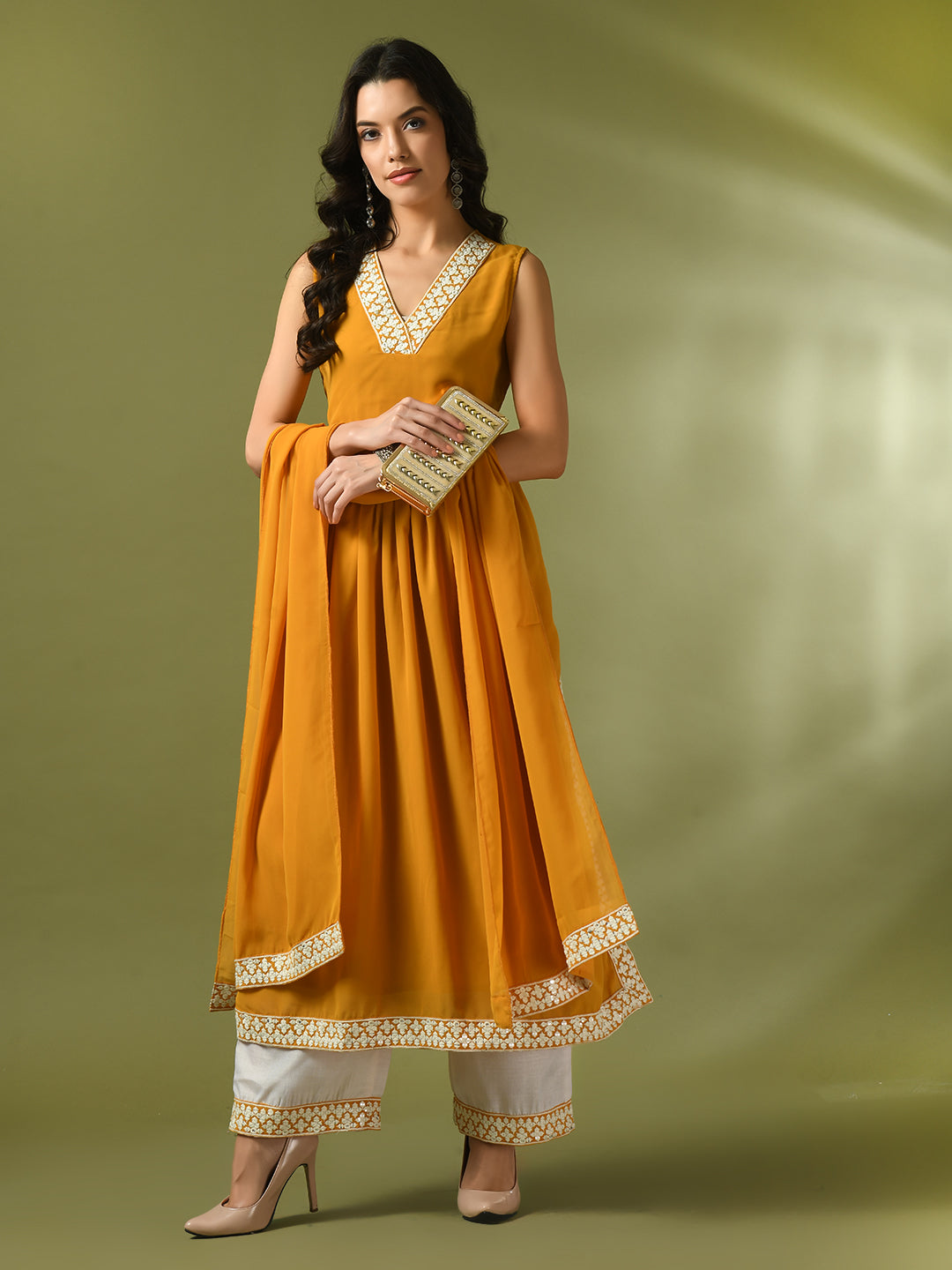 Women's  Yellow Solid Georgette Anarkali Party Kurta Sets With Dupatta