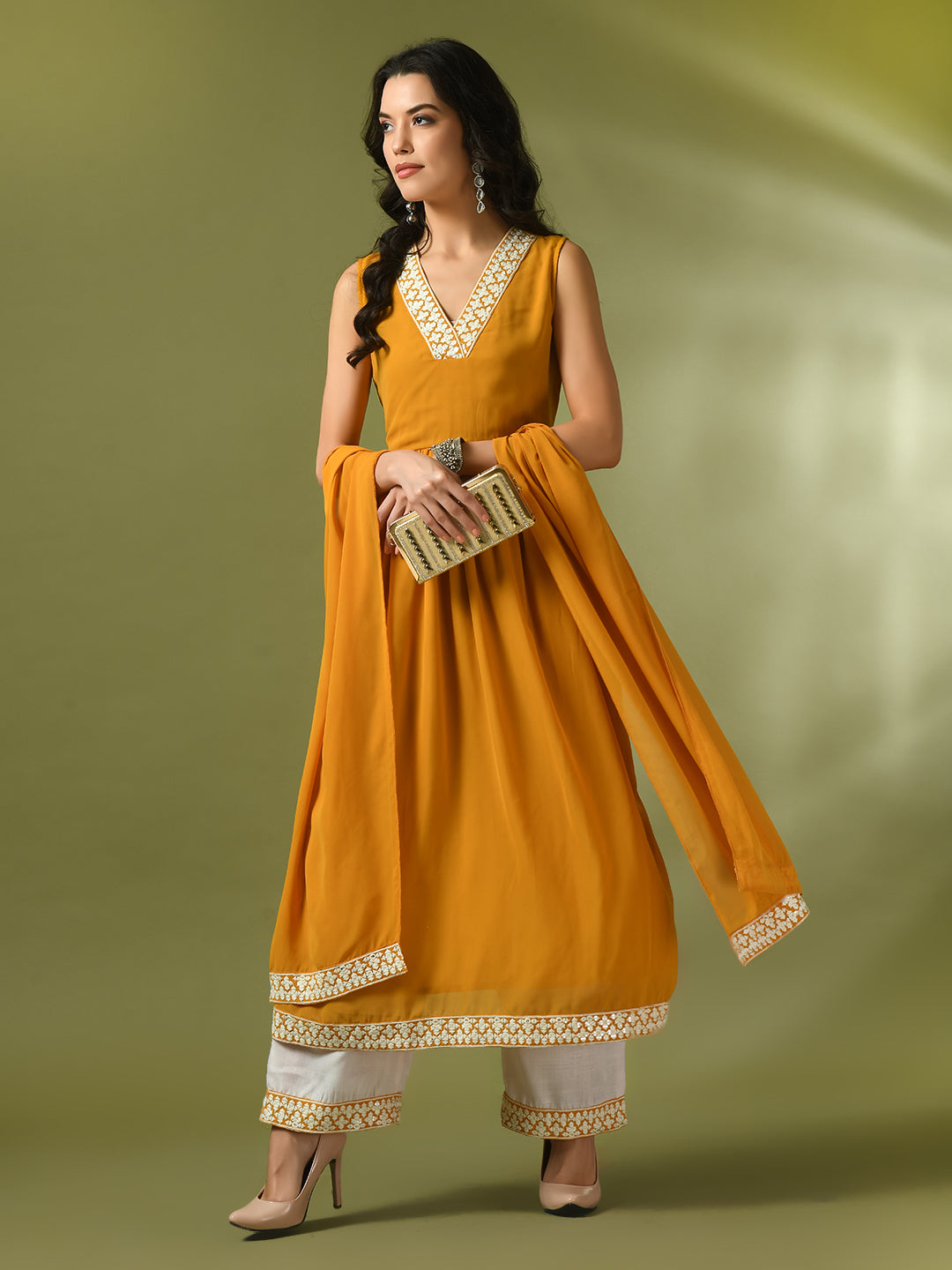 Women's  Yellow Solid Georgette Anarkali Party Kurta Sets With Dupatta