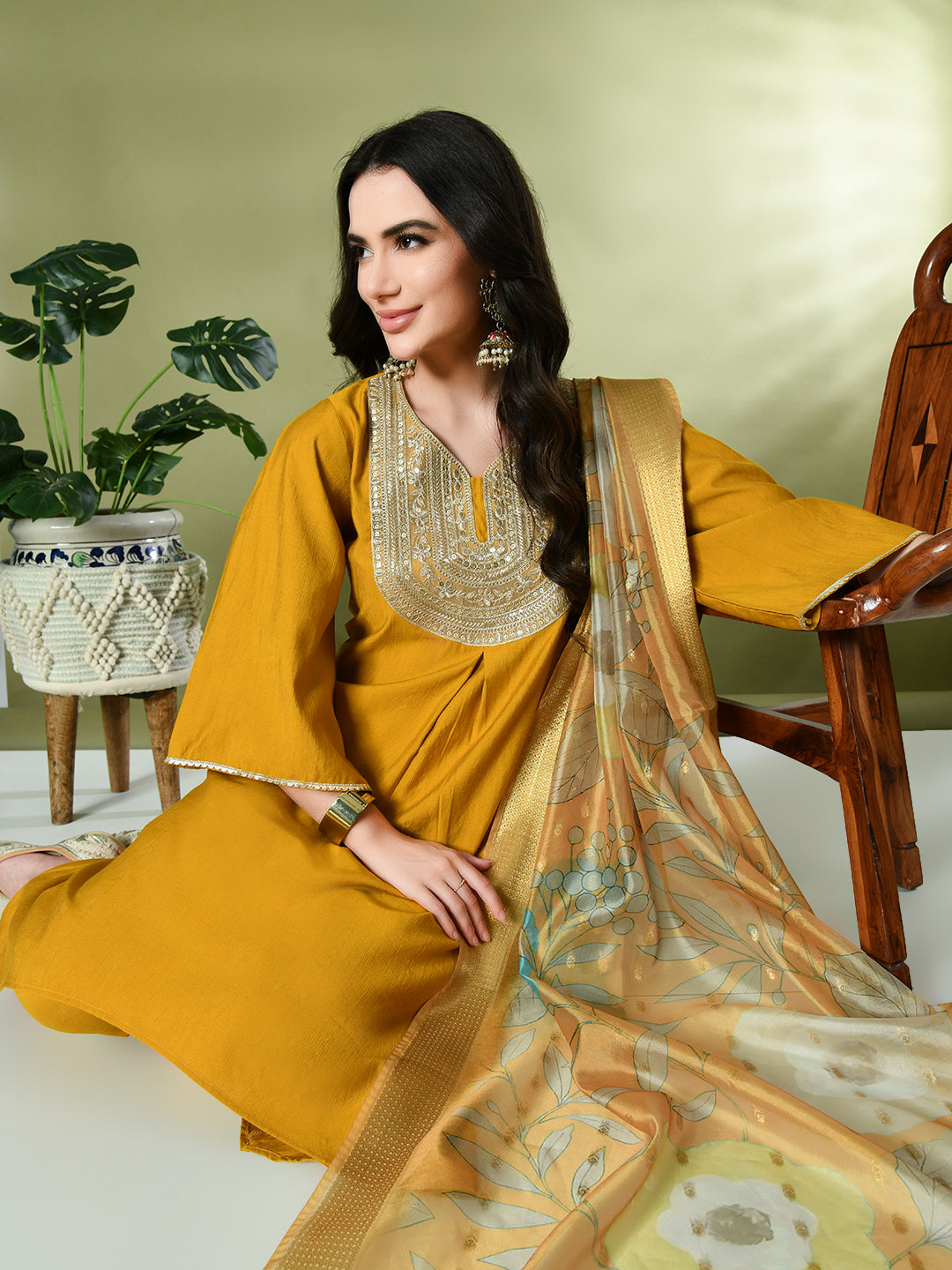 Color-Yellow