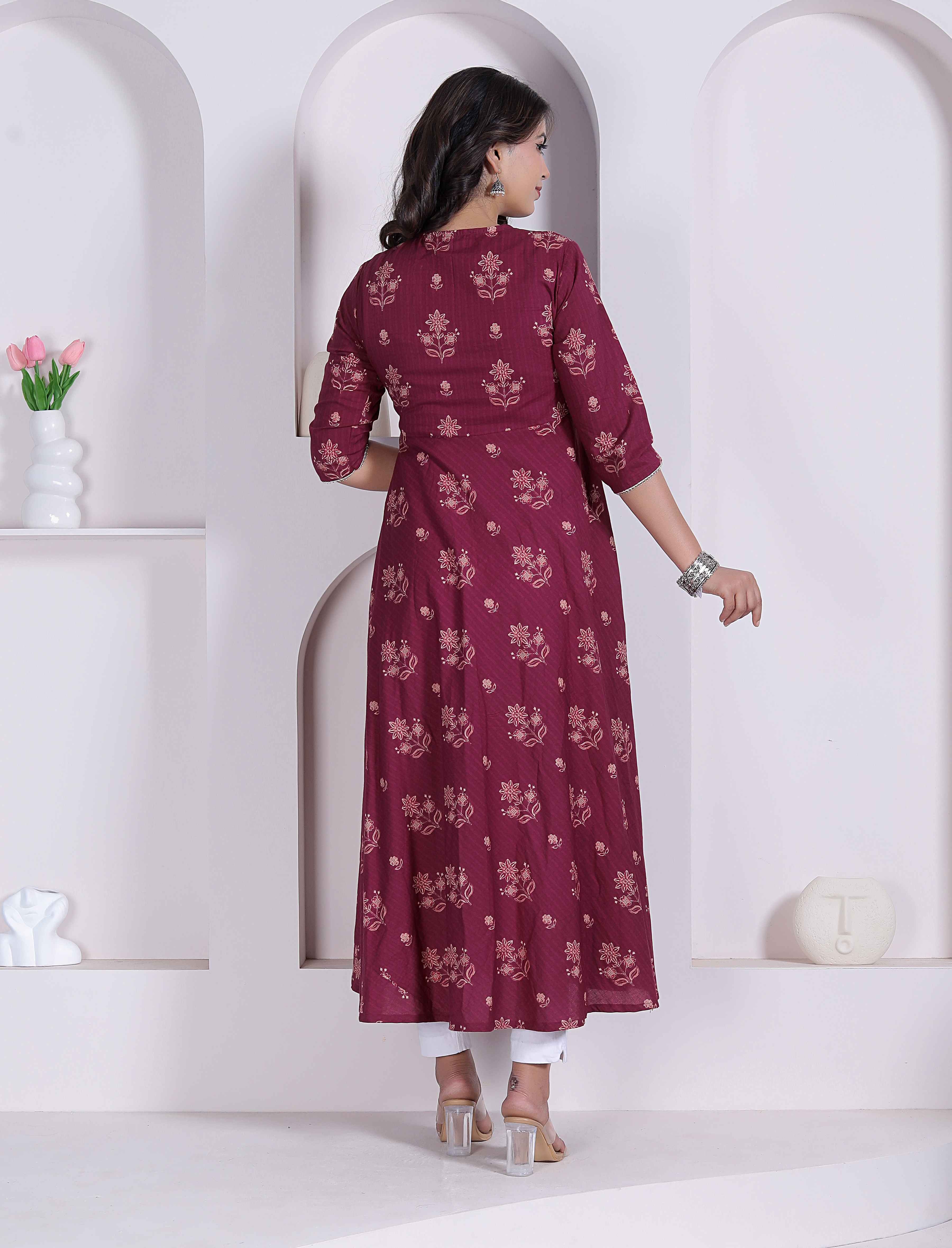 Color_Maroon