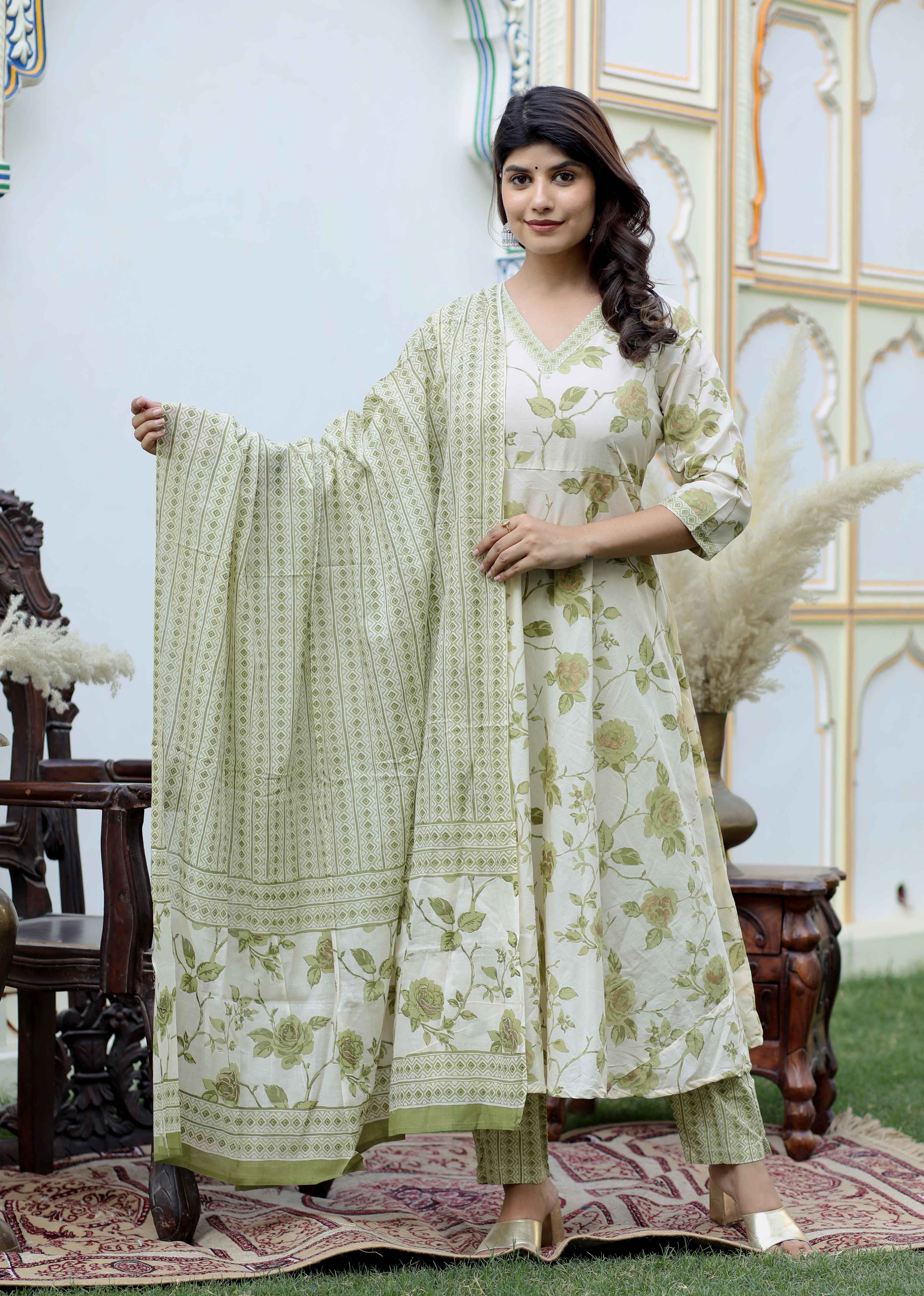 Womens'S Attractive Floral Print Cotton Anarkali Kurta Palazzo & Dupatta Suit Set