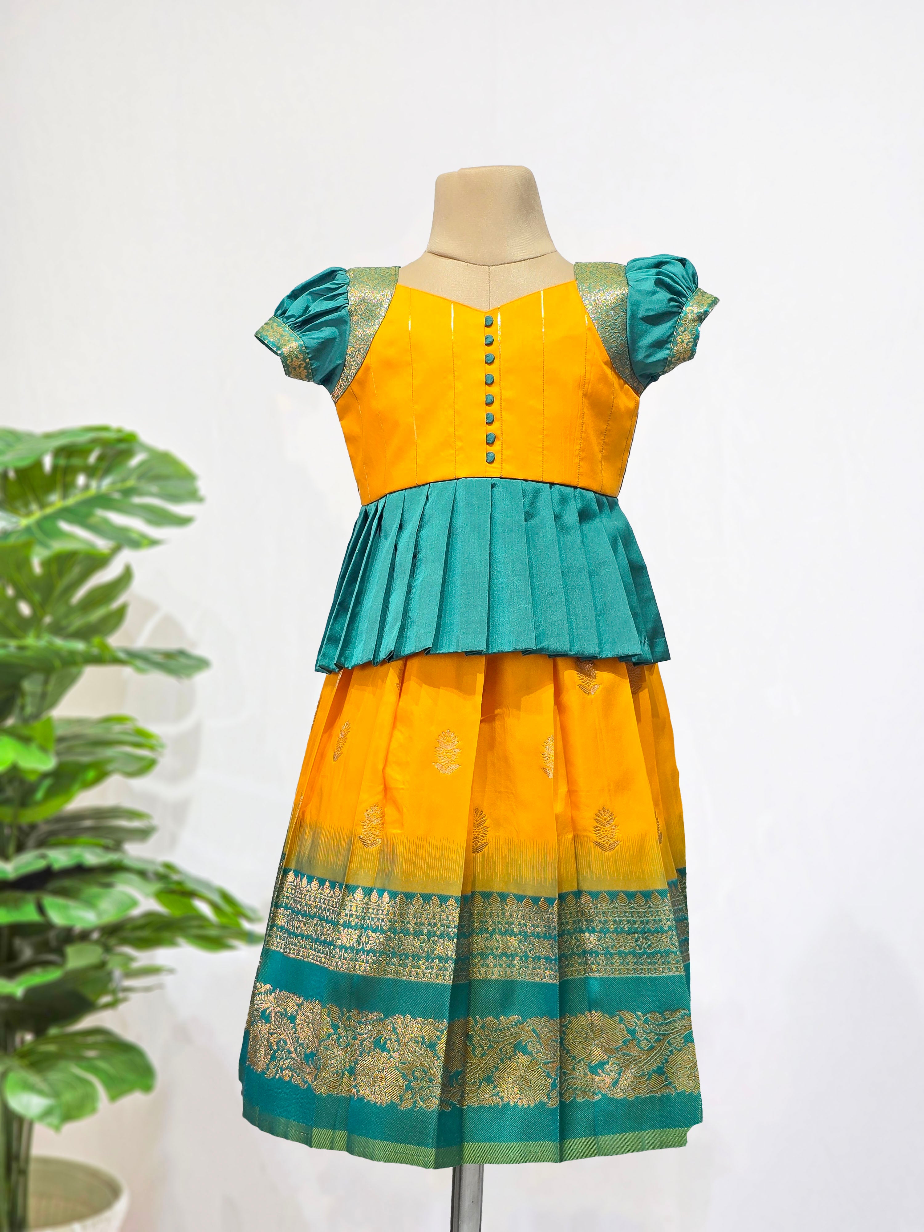 Color_Yellow