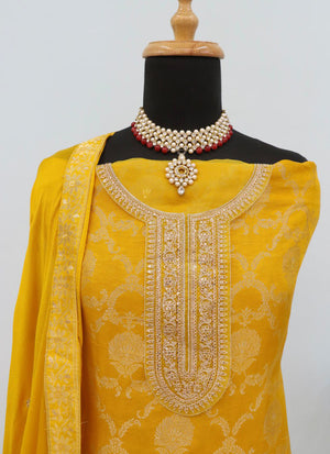 Color_YELLOW