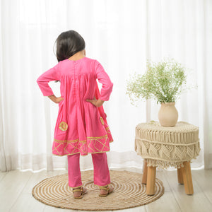Color_Pink