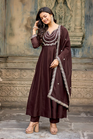 Color_Brown