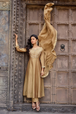 Color_Gold