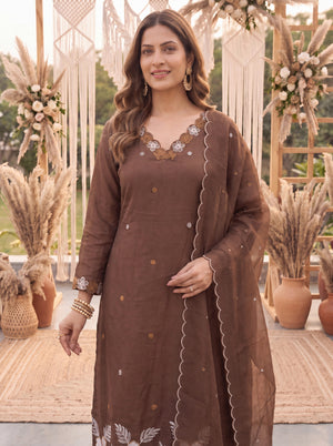 Color_Brown