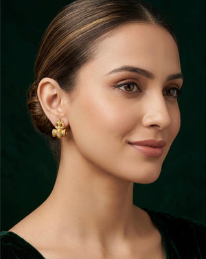 Color_ Gold