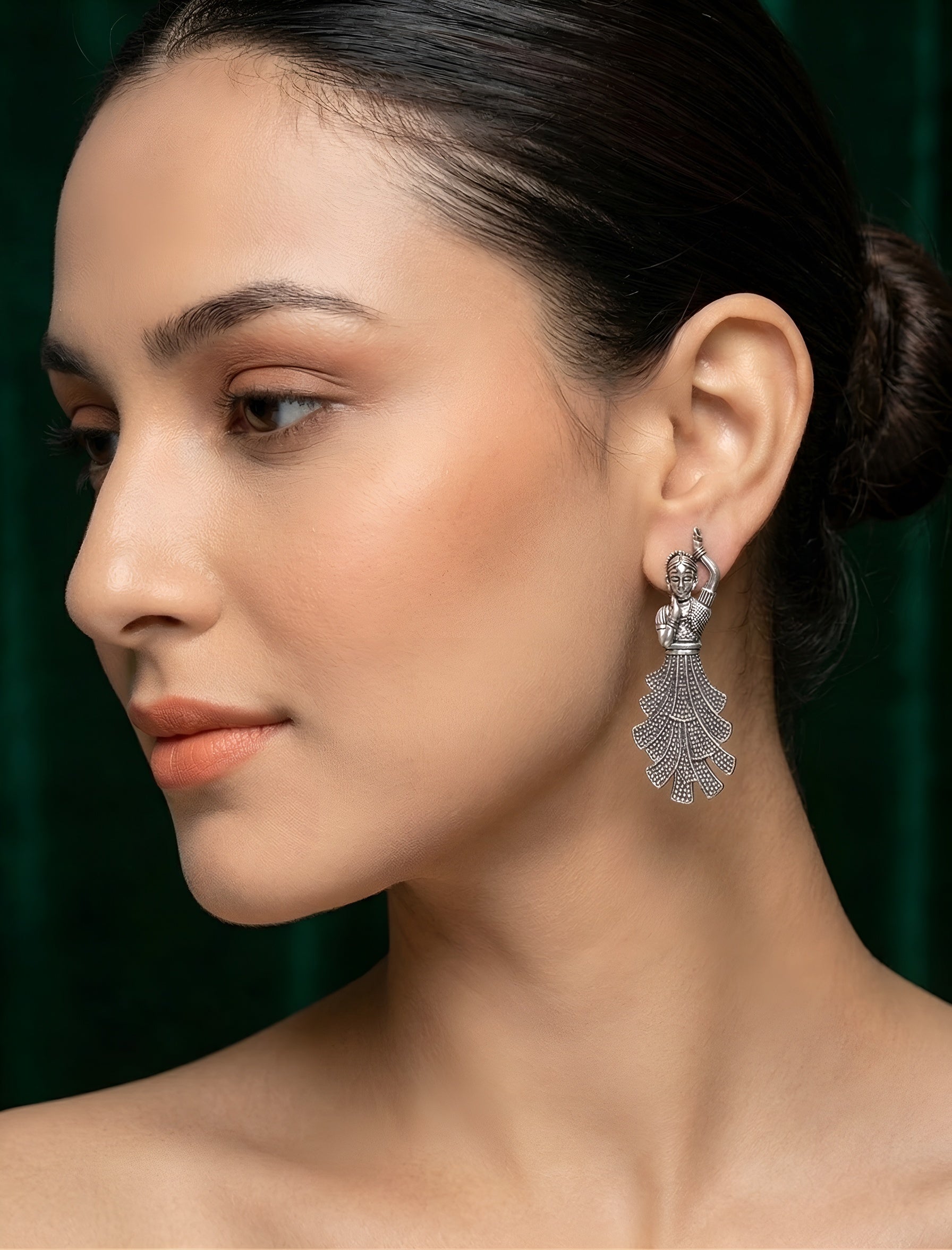 Color_Silver