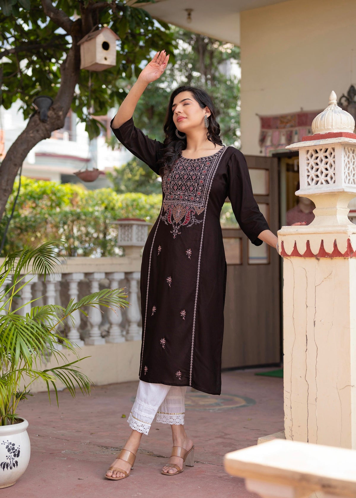 Color_Brown