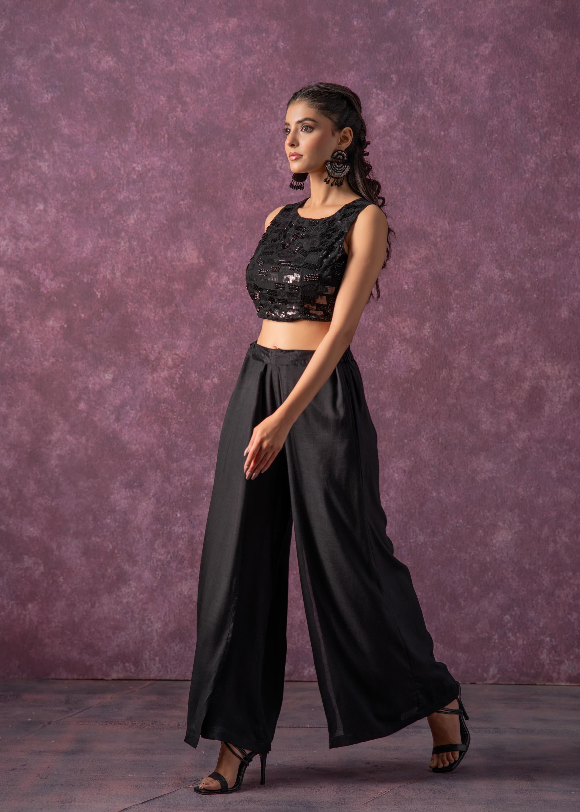 Color_Black