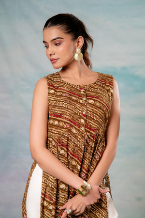 Color_Brown