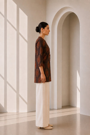 Color_Brown