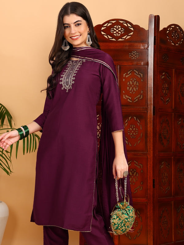 Women's Burgundy Silk Blend Embroidered Kurta Pant With Dupatta
