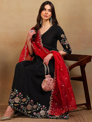 Color_Black
