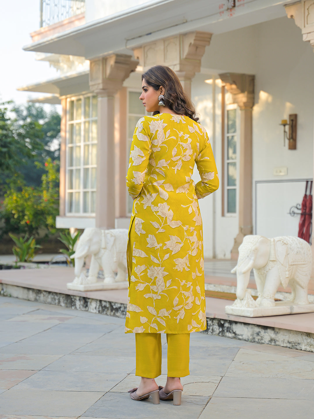 Color_Yellow