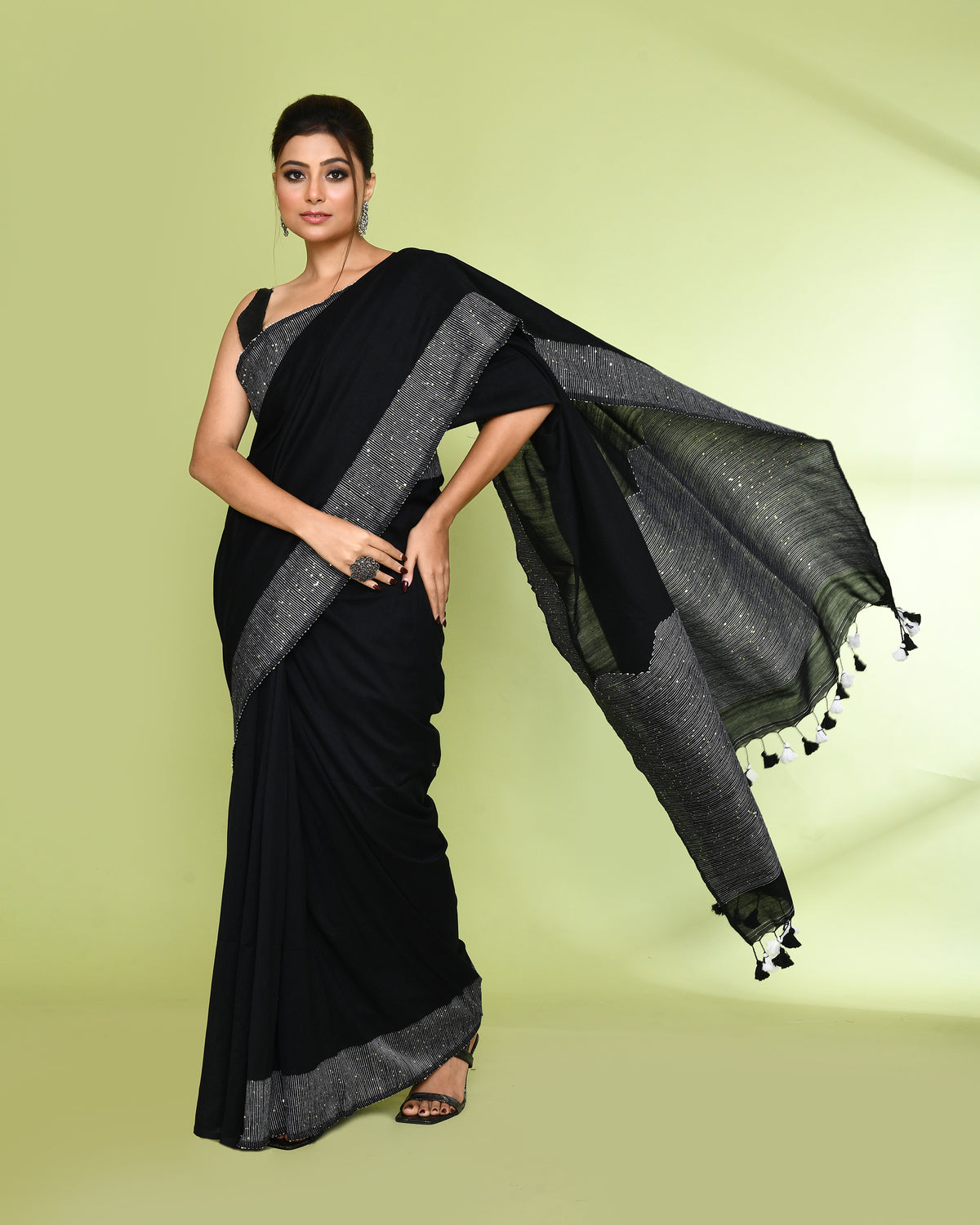 Color_Black
