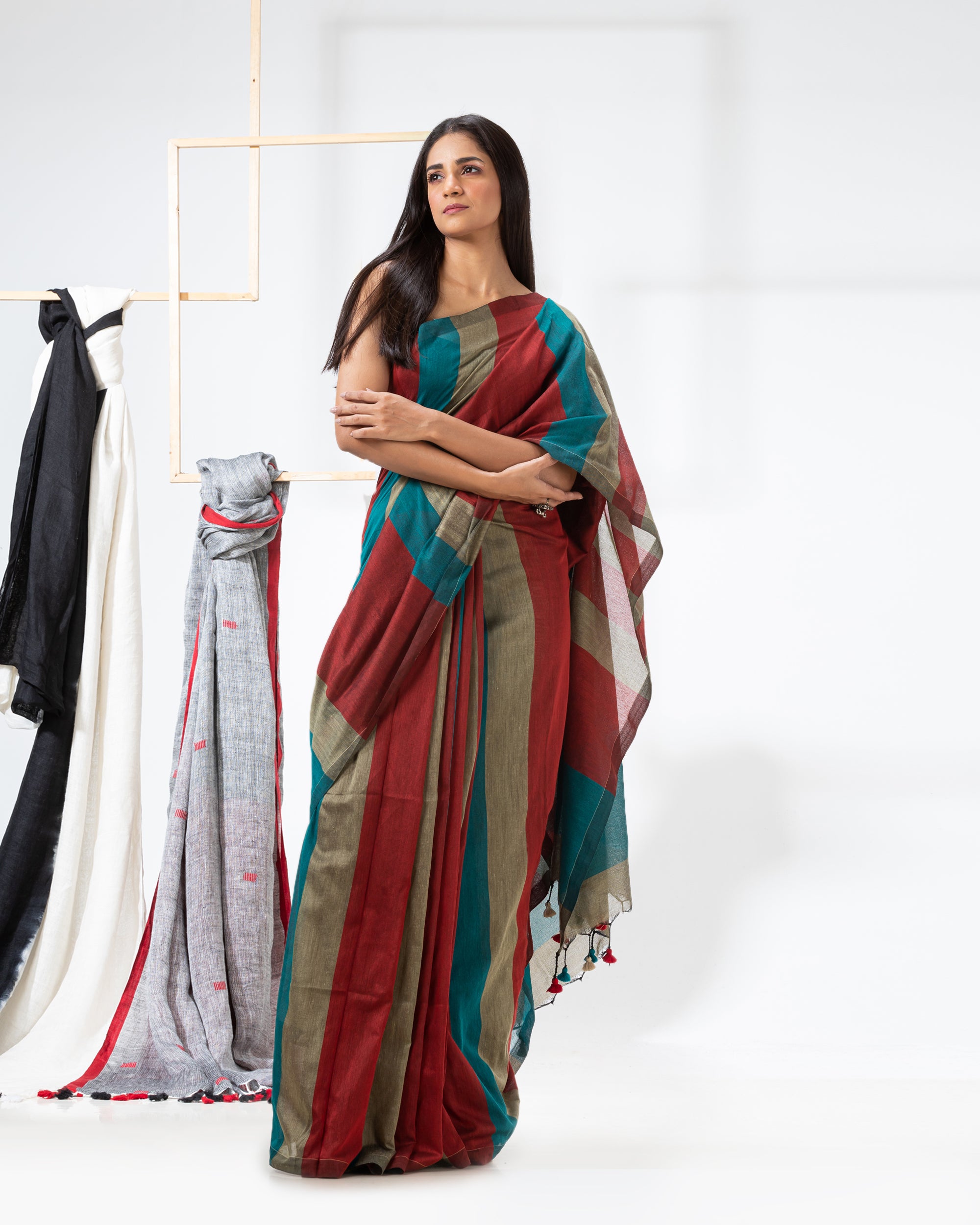 Women's Handspun Cotton Maroon Handloom Saree