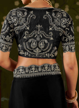 Color_Black