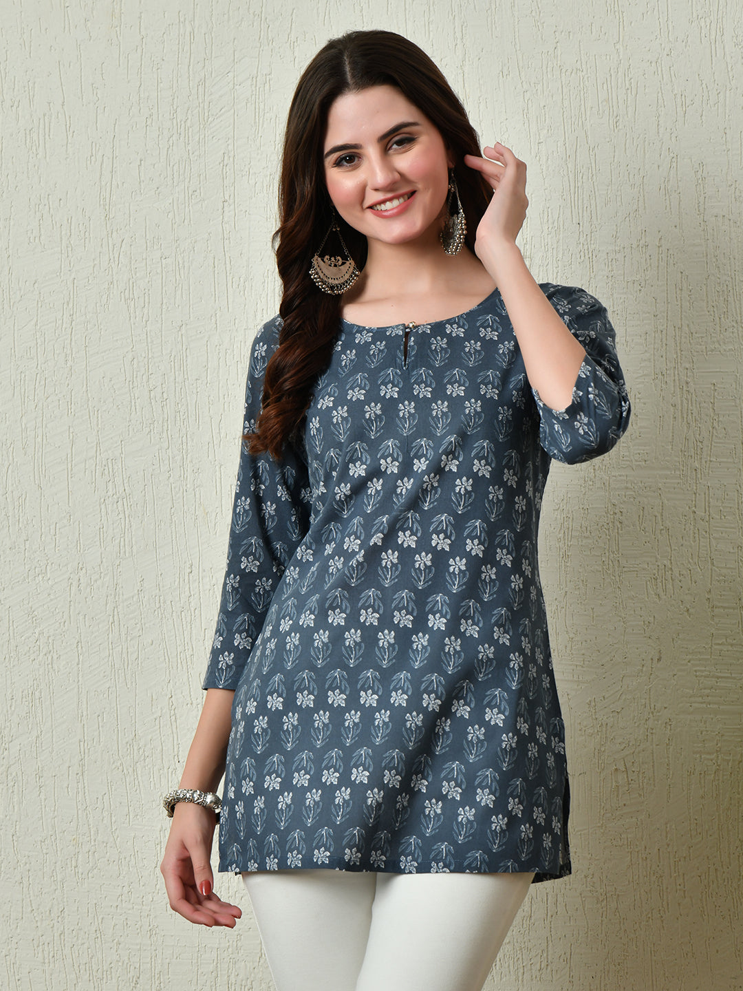 Women's Stylish grey Cotton Short Kurti with Elegant Print