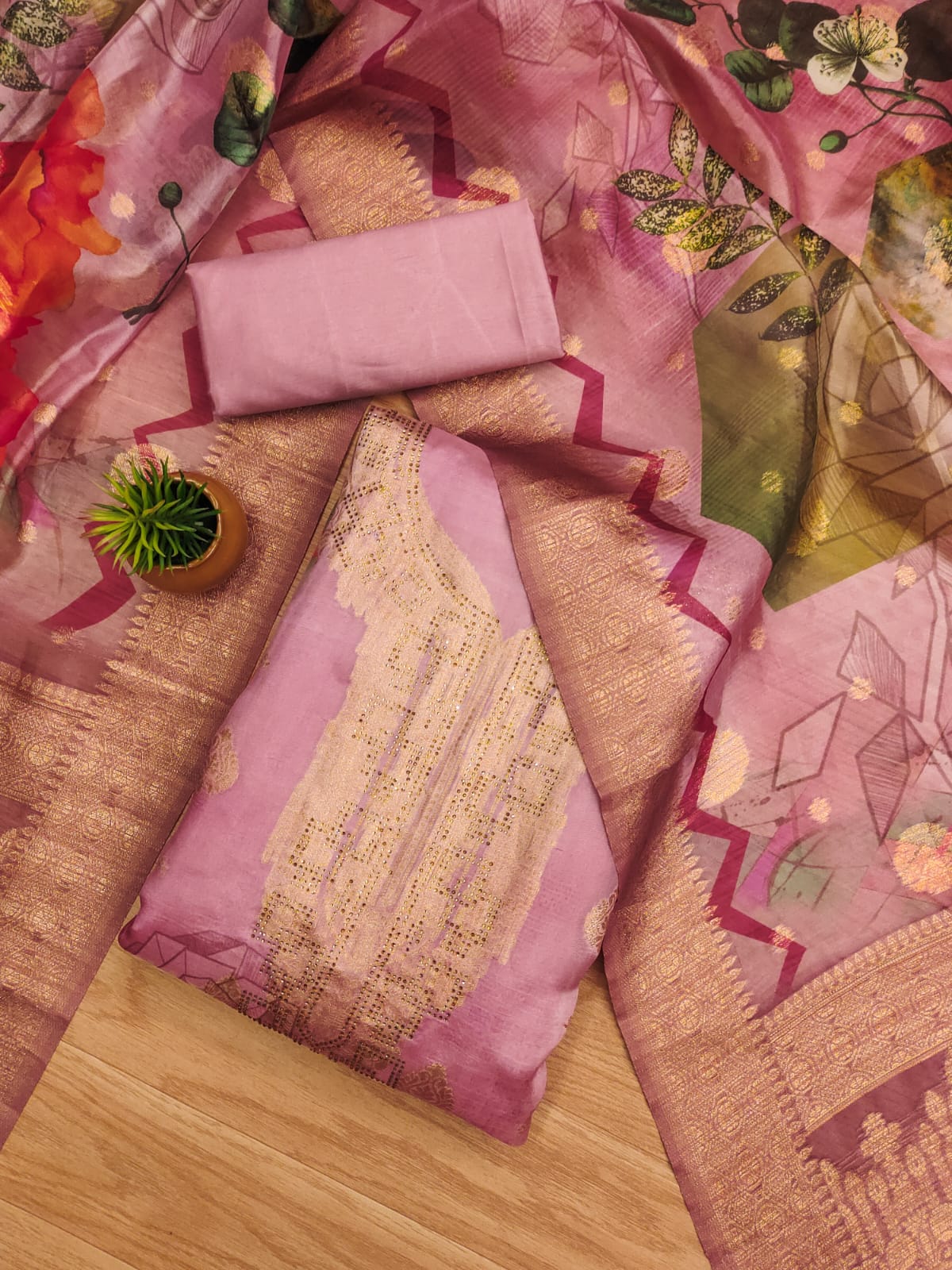 Color_Pink