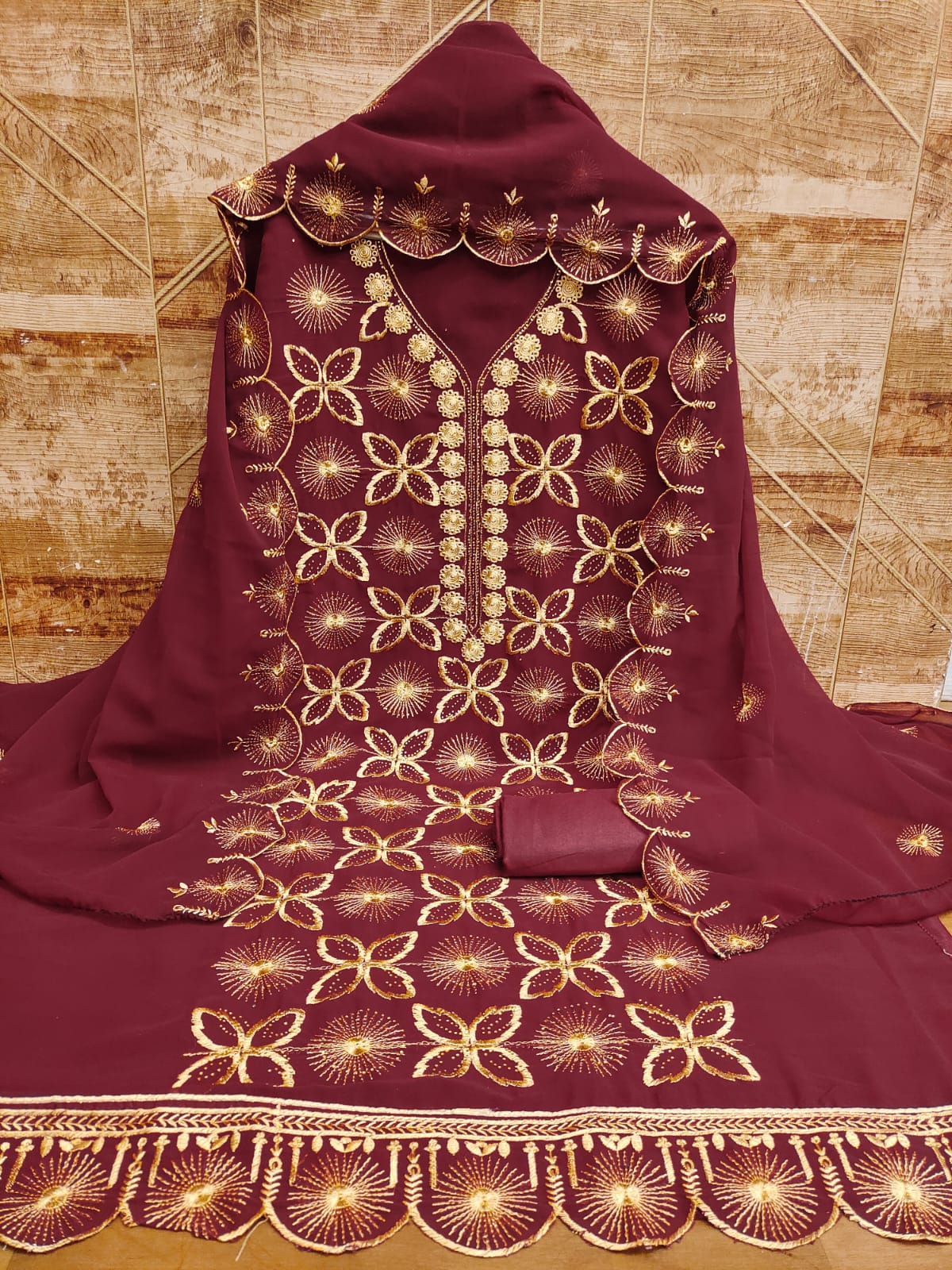 Color_Maroon