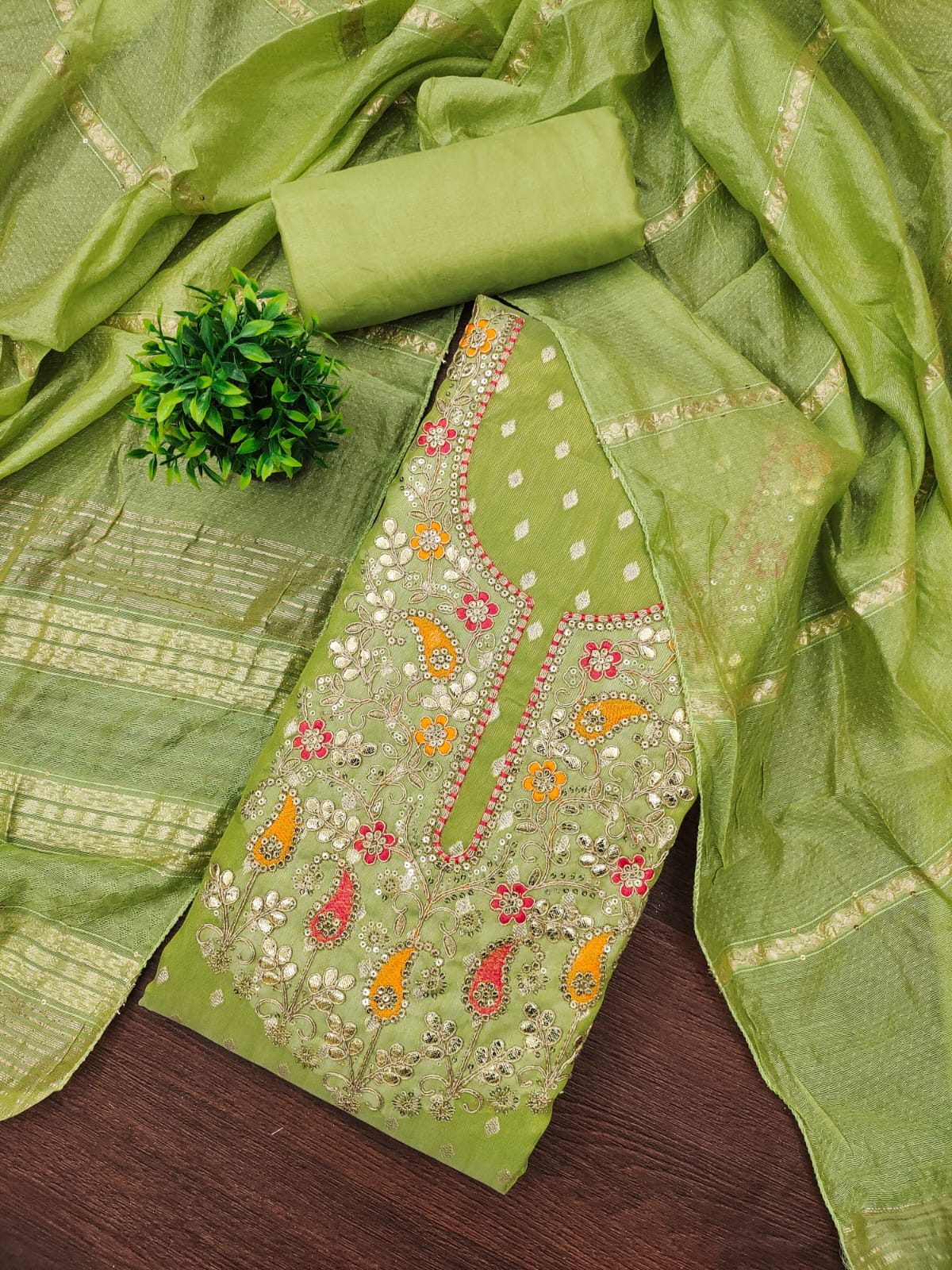 Color_Green