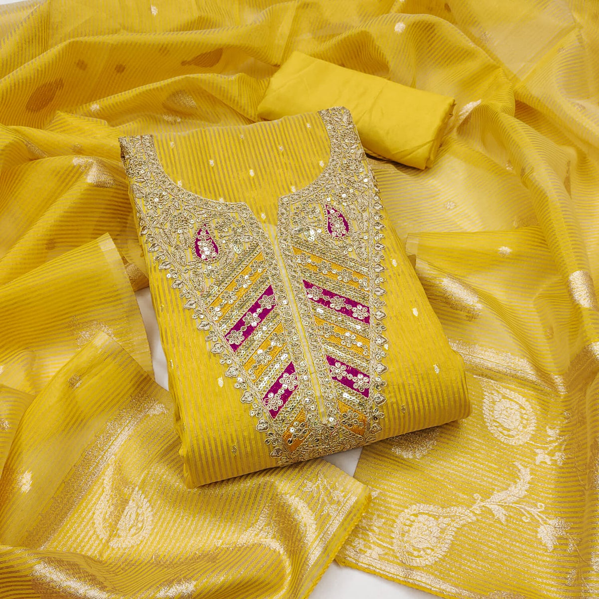 Color_Yellow