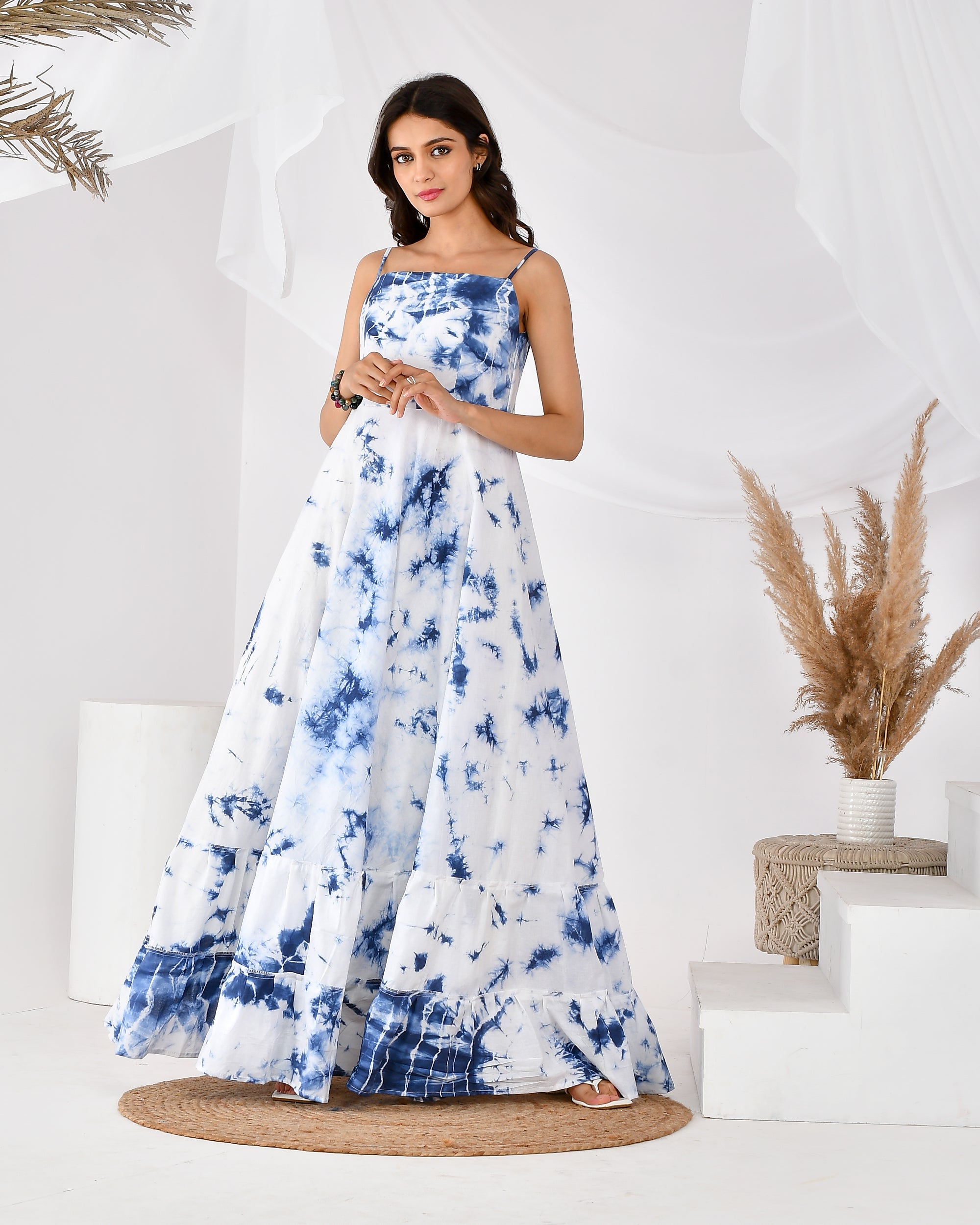 Women's Blue shibori maxi dre