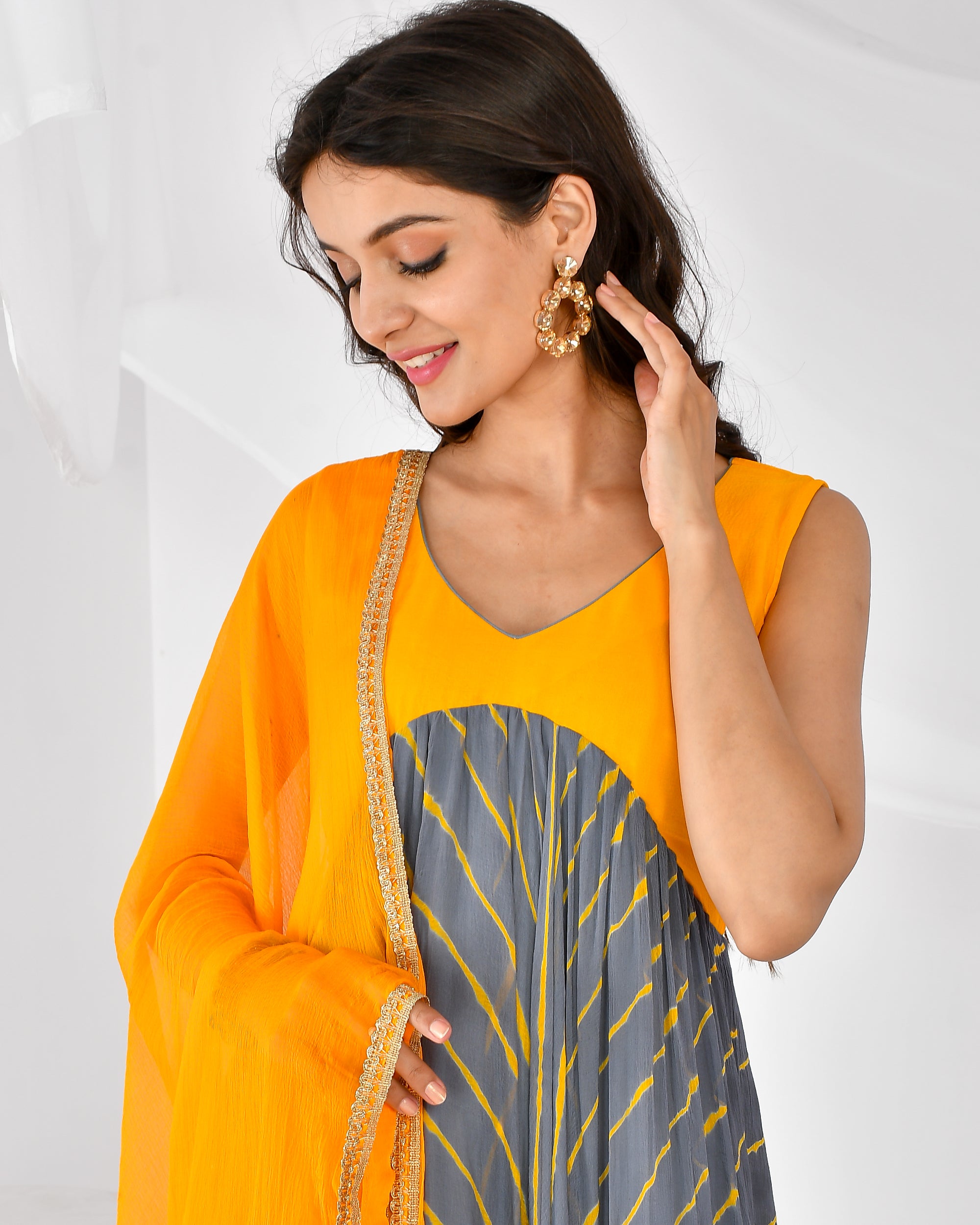 Women's YELLOW AND GREY LEHERIYA Anarkali set