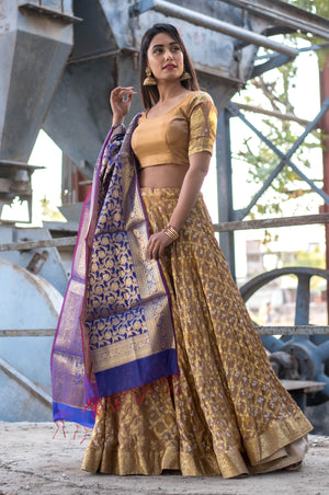 Color_Gold