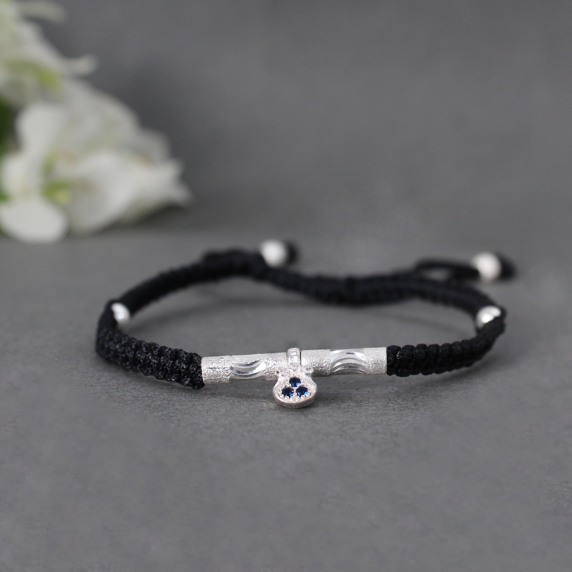 Women's Black Adjustable Thread Silver Anklets