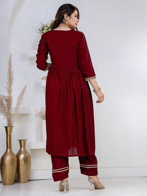 Color_Maroon