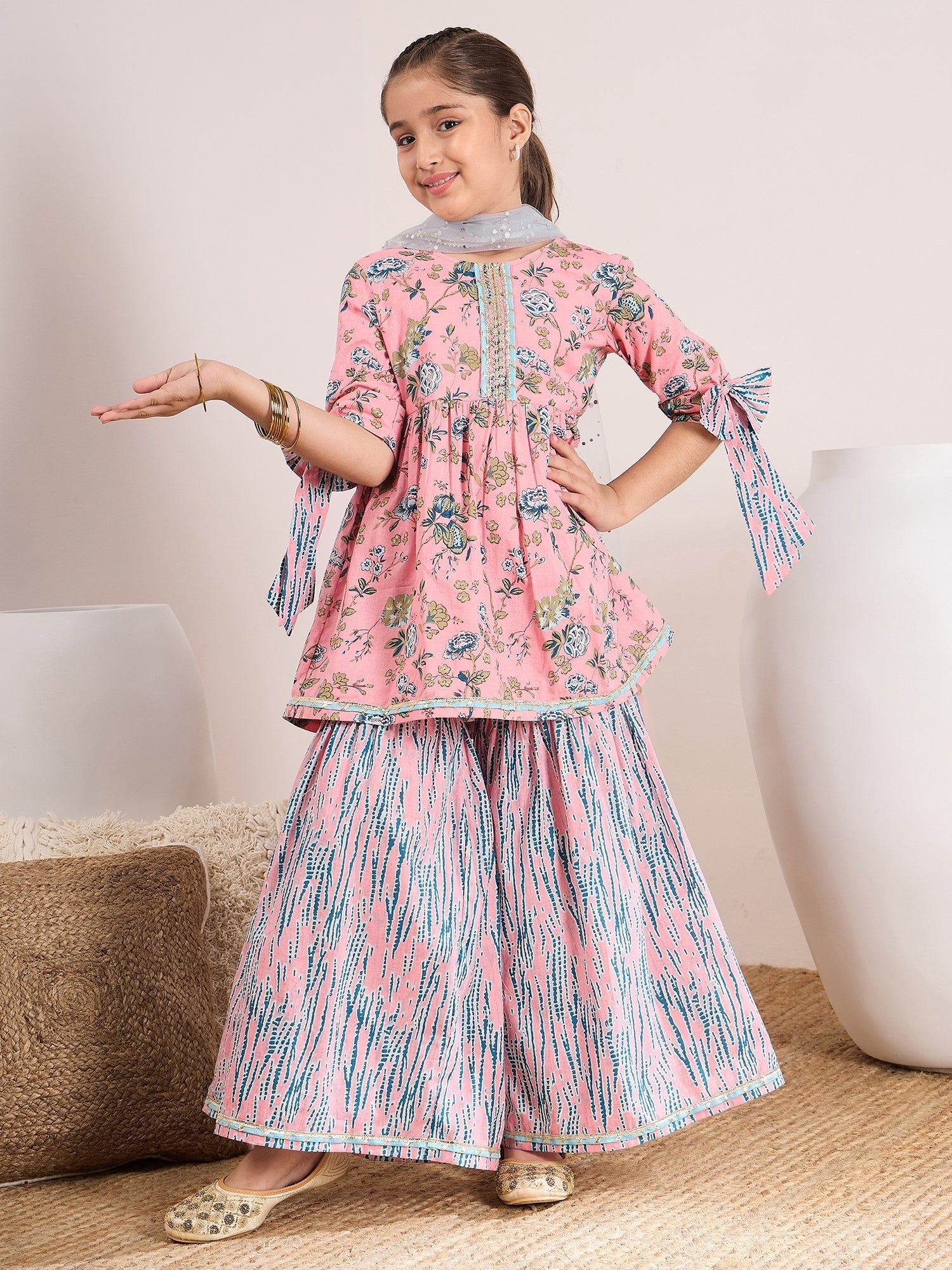 Girls Ethnic Motifs Printed Empire Kurta With Sharara & With Dupatta