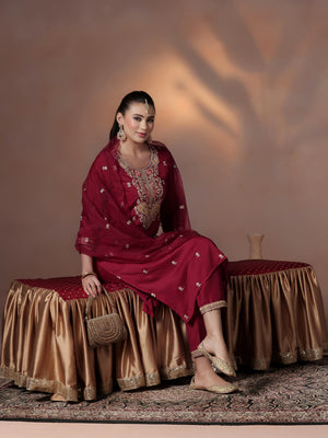 Color_Maroon