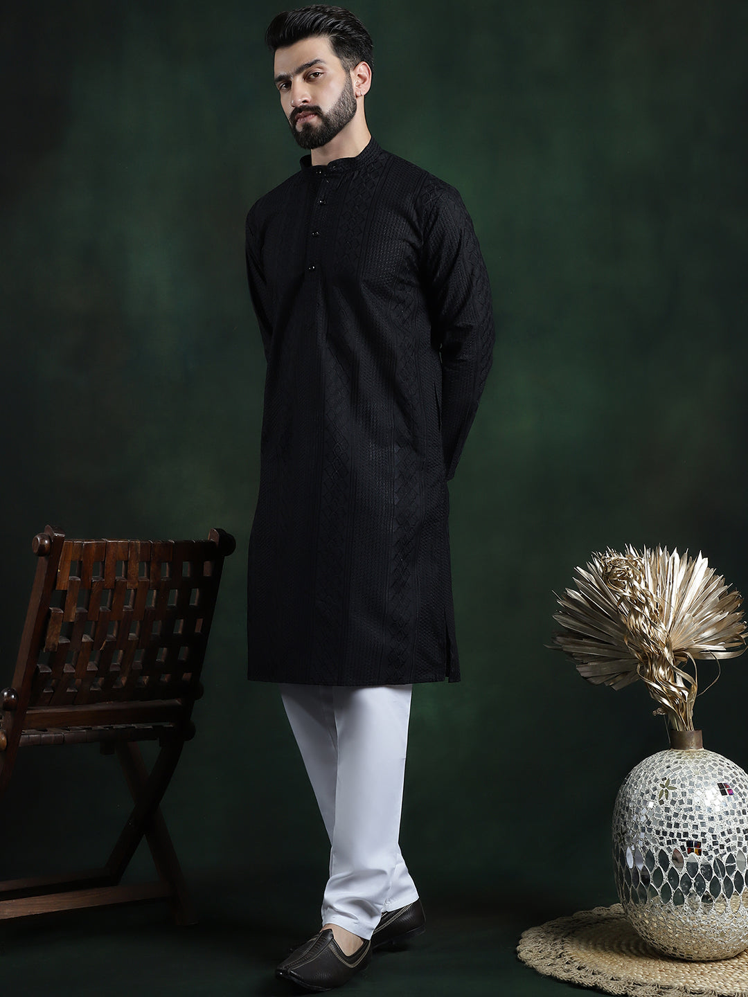 Color_Black