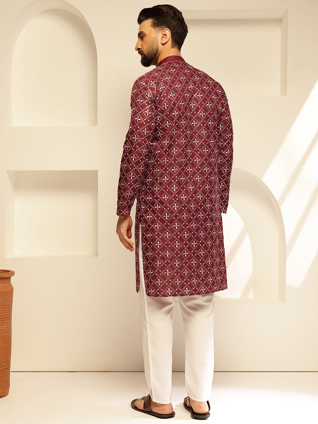 Color_Maroon