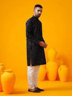 Color_Black