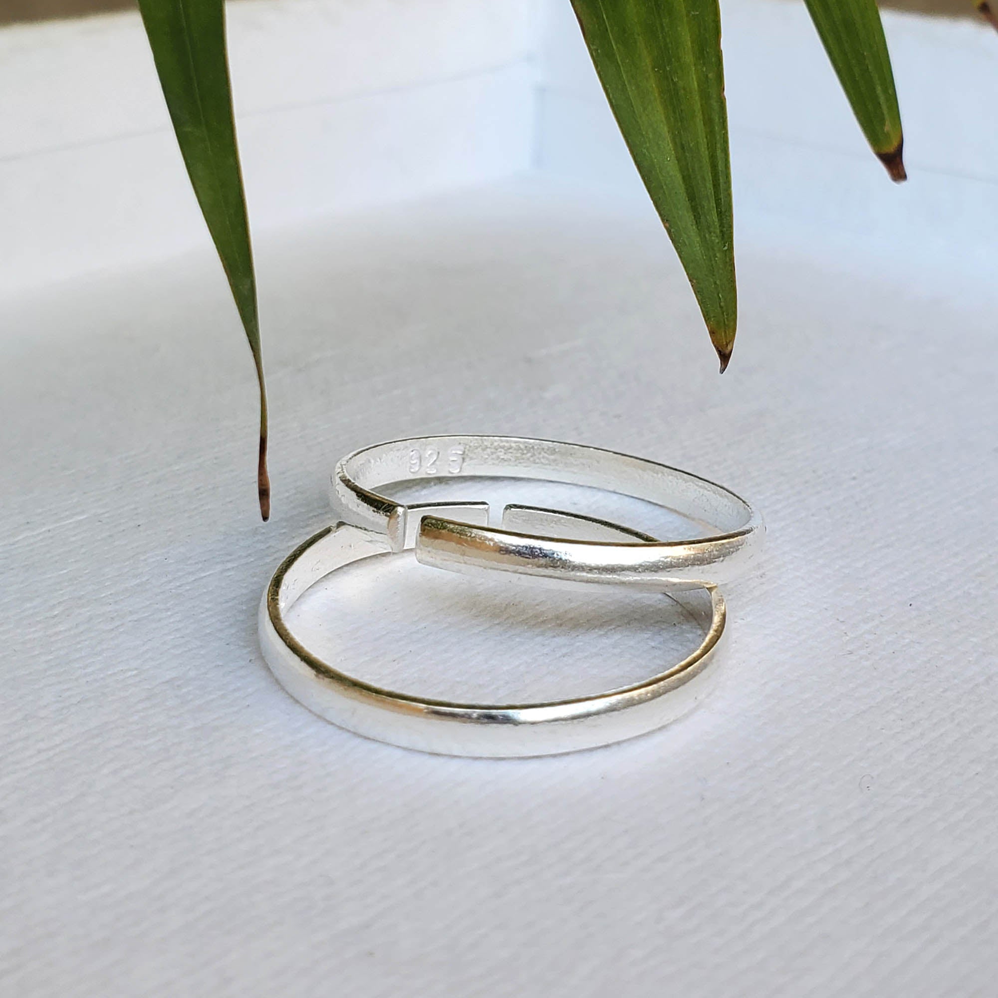Women's Silver Adjustable Toe Rings