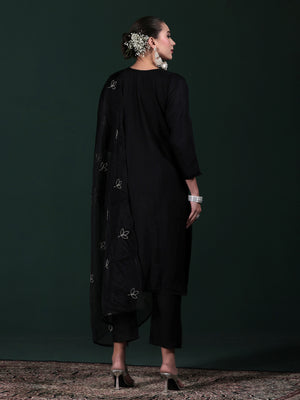 Color_Black